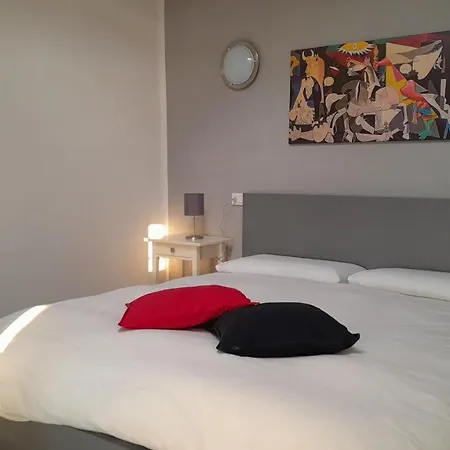 La Romanina Apartment *